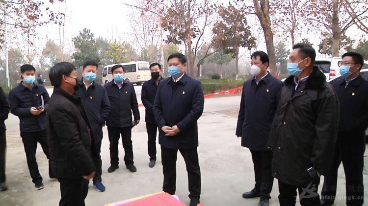 许红兵在检查疫情防控工作时强调要力戒疫情防控工作形式化表面化打赢