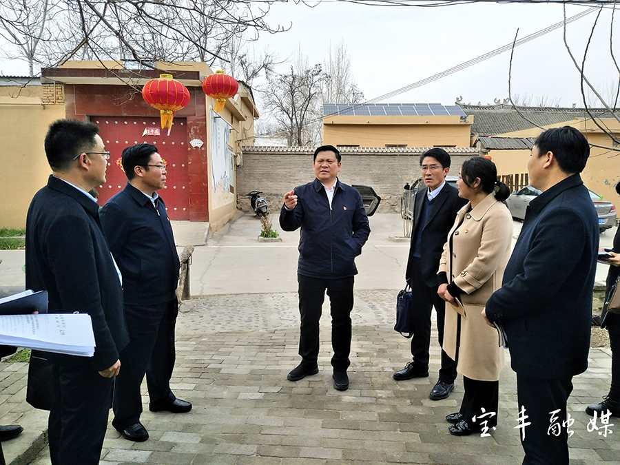 许红兵在龙王沟乡村振兴示范区调研时强调解放思想打破常规闯出一条