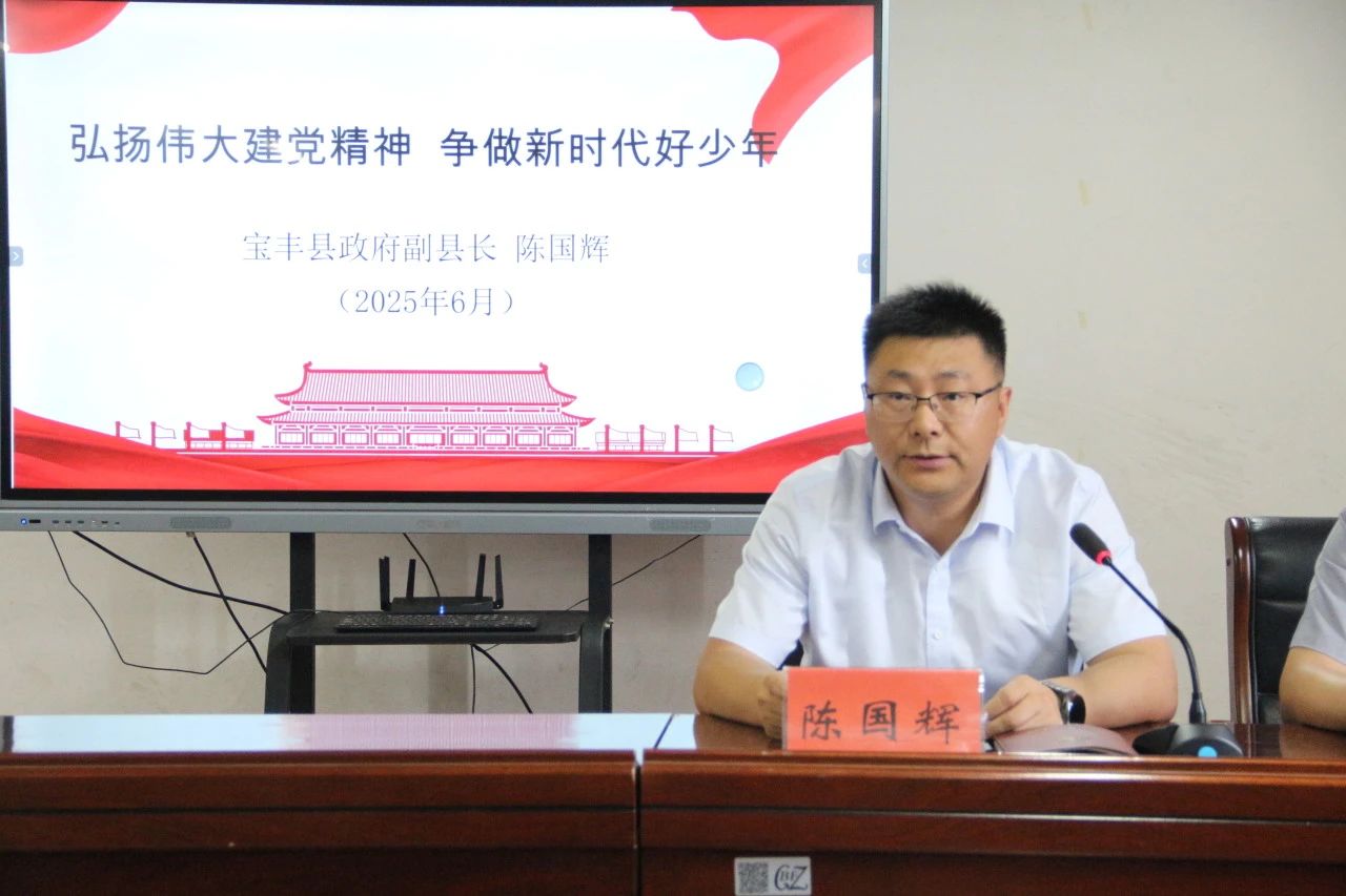 陈1.jpg