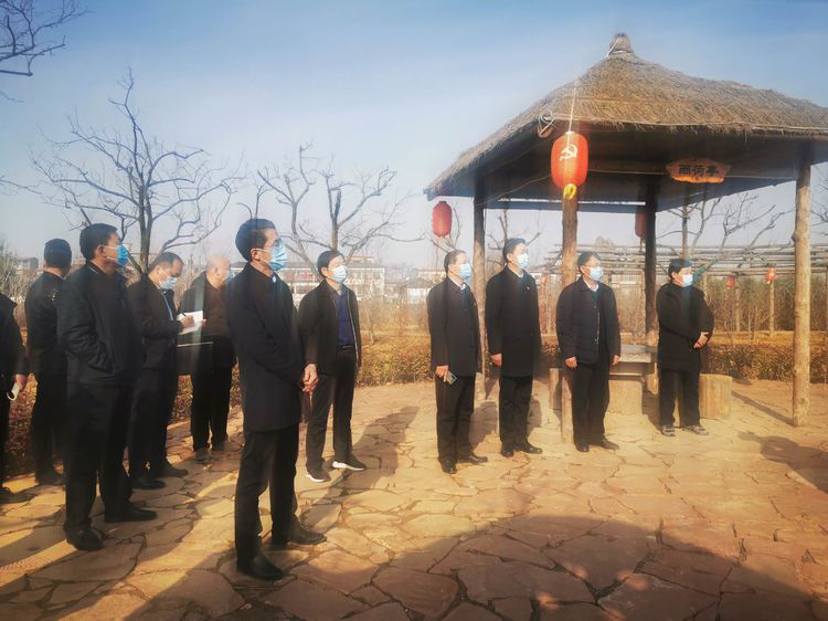 副县长肖志举带队前往郏县考察农村宅基地改革工作
