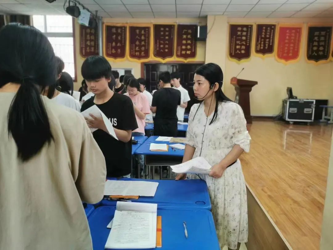 中招1.jpg
